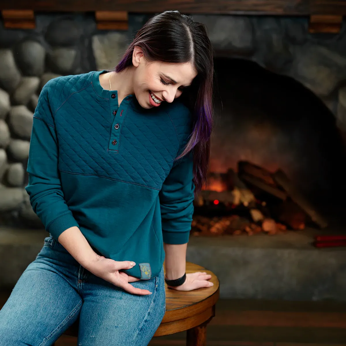 Critical Role Sweaters & Hoodies>Beauty of Exandria: The Wildes - Fjord Stone Henley Long Sleeve Shirt