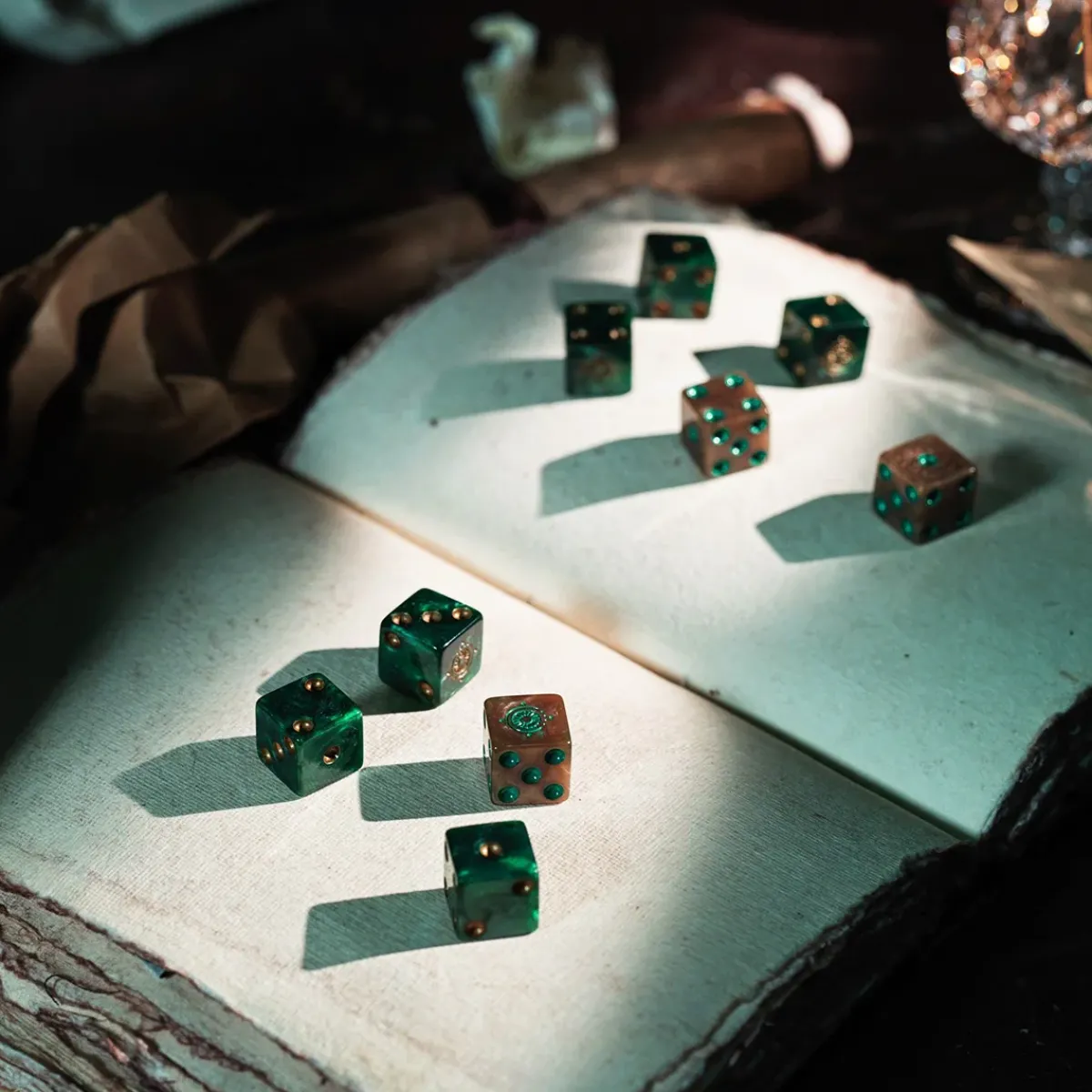 Critical Role Dice And Dice Bags>Candela Obscura Dice Set