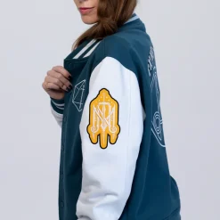 Critical Role Jackets><noscript><img width=